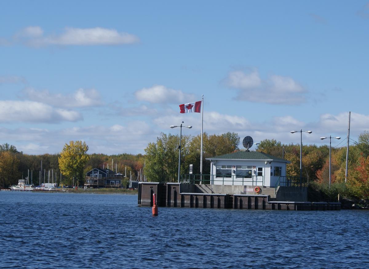 Ouverture du quai des douanes à Lacolle - Le Canada Français