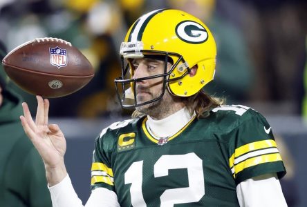 Rodgers aurait accepté de rester avec les Packers de Green Bay la saison prochaine