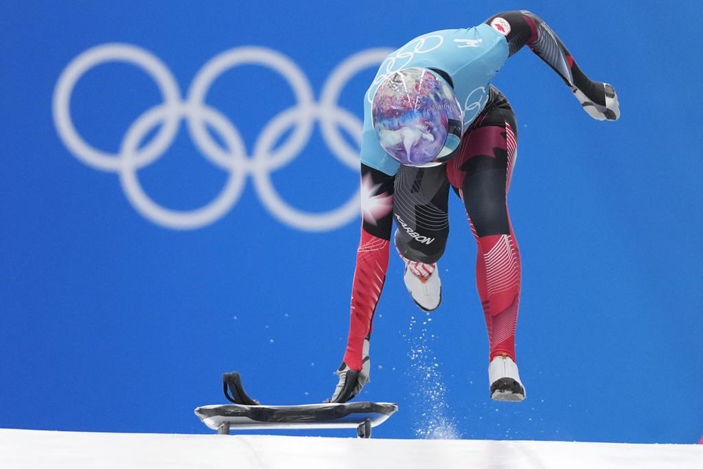 Des athlètes canadiens de bobsleigh et de skeleton exigent des changements