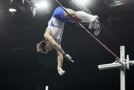 Duplantis établit un record du monde de 6,19 mètres au saut à la perche