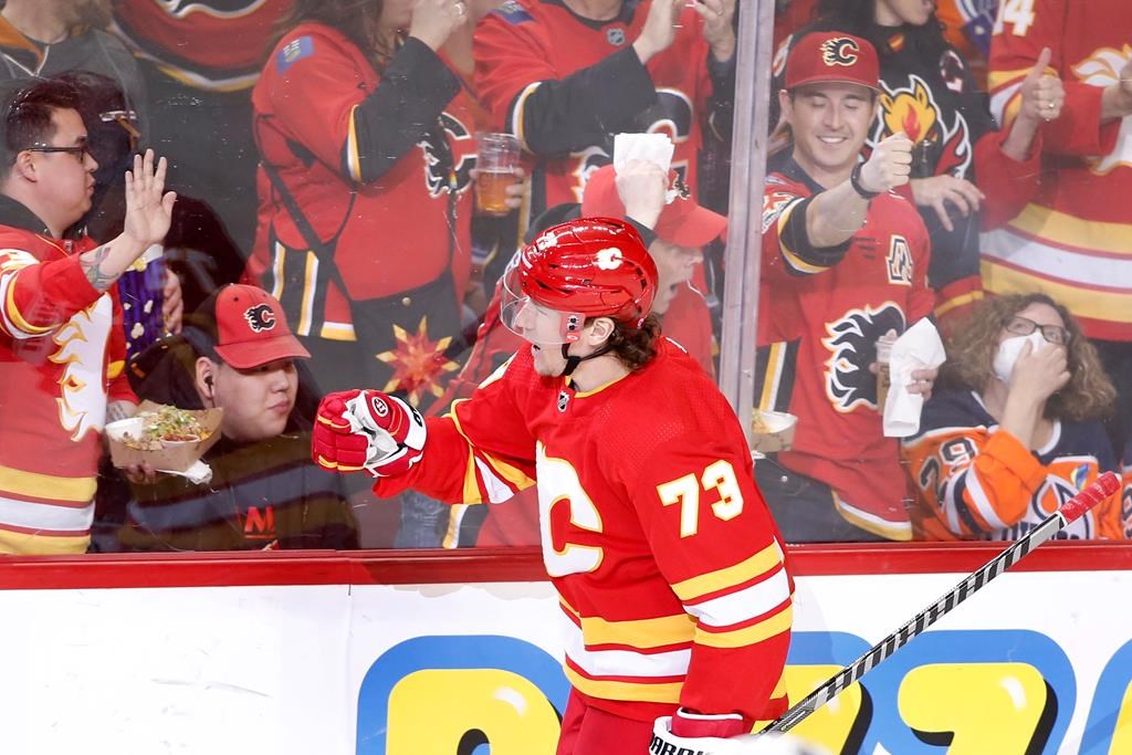 Toffoli marque deux fois et les Flames l’emportent 3-1 sur les Oilers