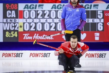 Bottcher défait Dunstone en bout supplémentaire et demeure invaincu au Brier