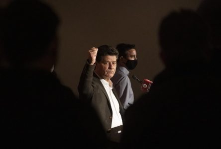 Unifor a ouvert une enquête sur son président Jerry Dias, nouvellement retraité