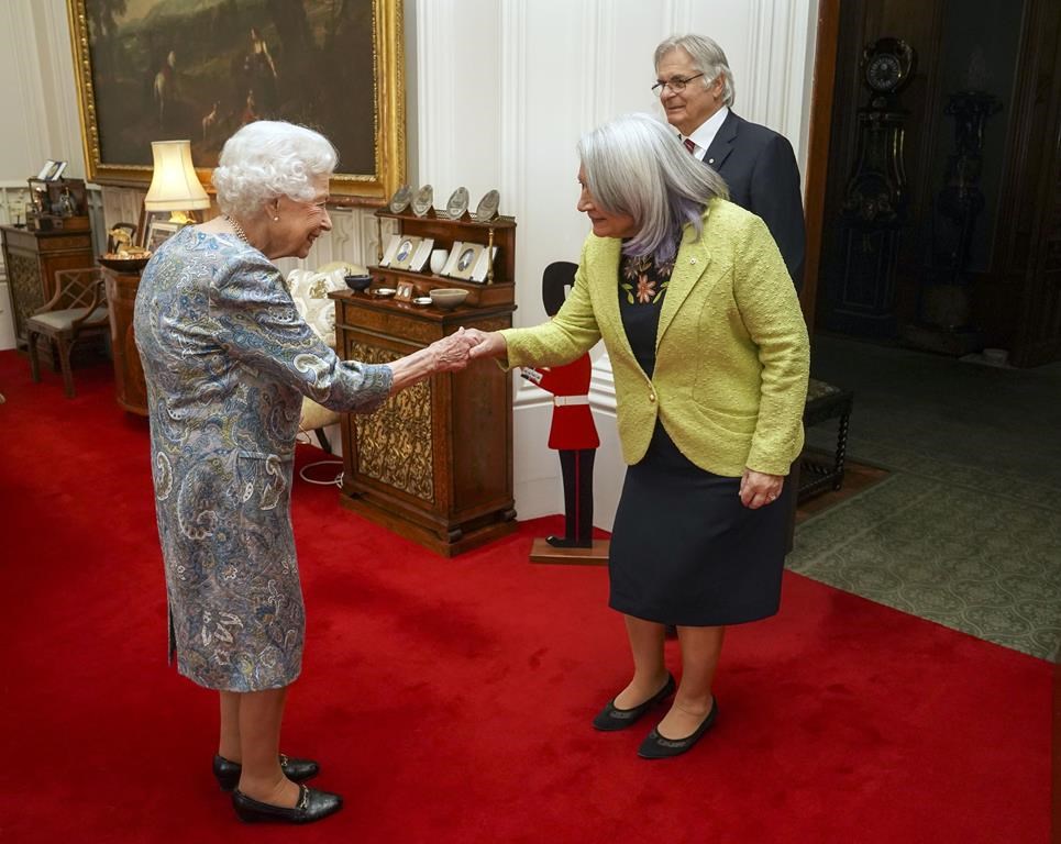 La gouverneure générale rencontre la reine pour souligner ses 70 ans sur le trône