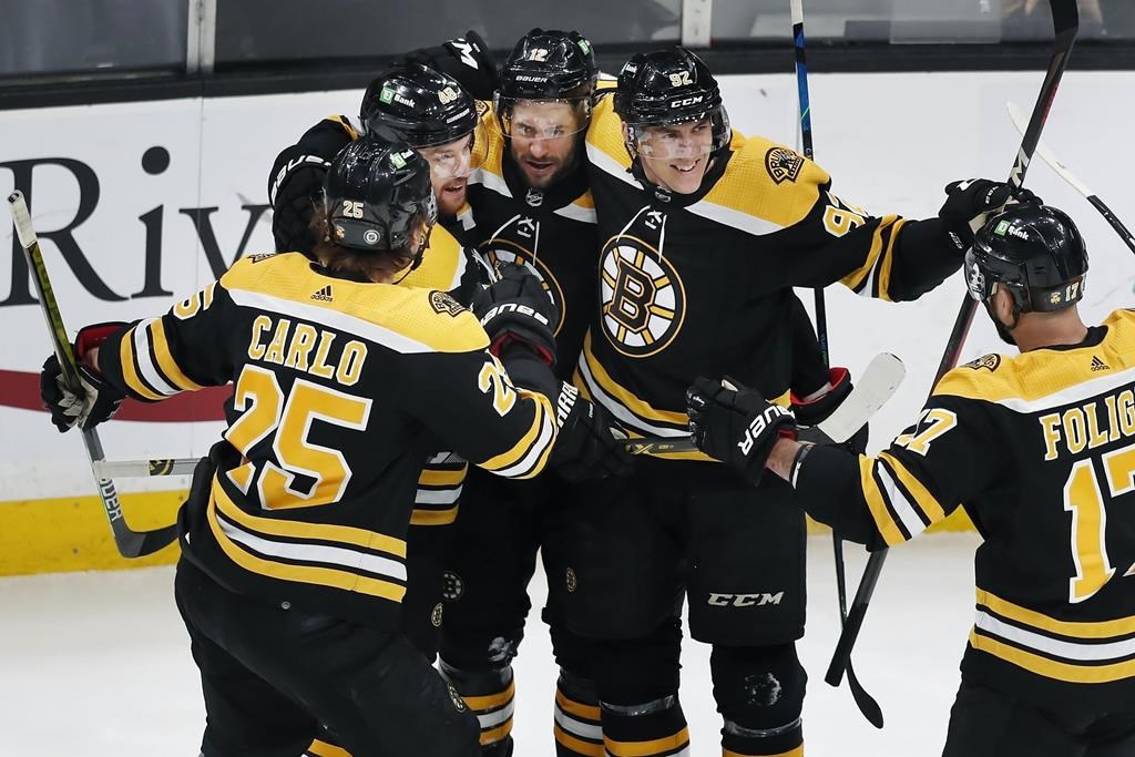 Une troisième victoire de suite pour Boston, cette fois en prolongation