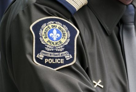 Voleurs, pris en flagrant délit, arrêtés après une poursuite policière sur 25 km