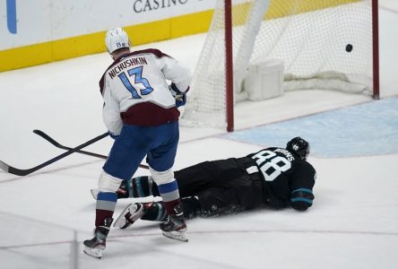 L’Avalanche l’emporte 5-3 sur les Sharks grâce à deux buts de Nichushkin