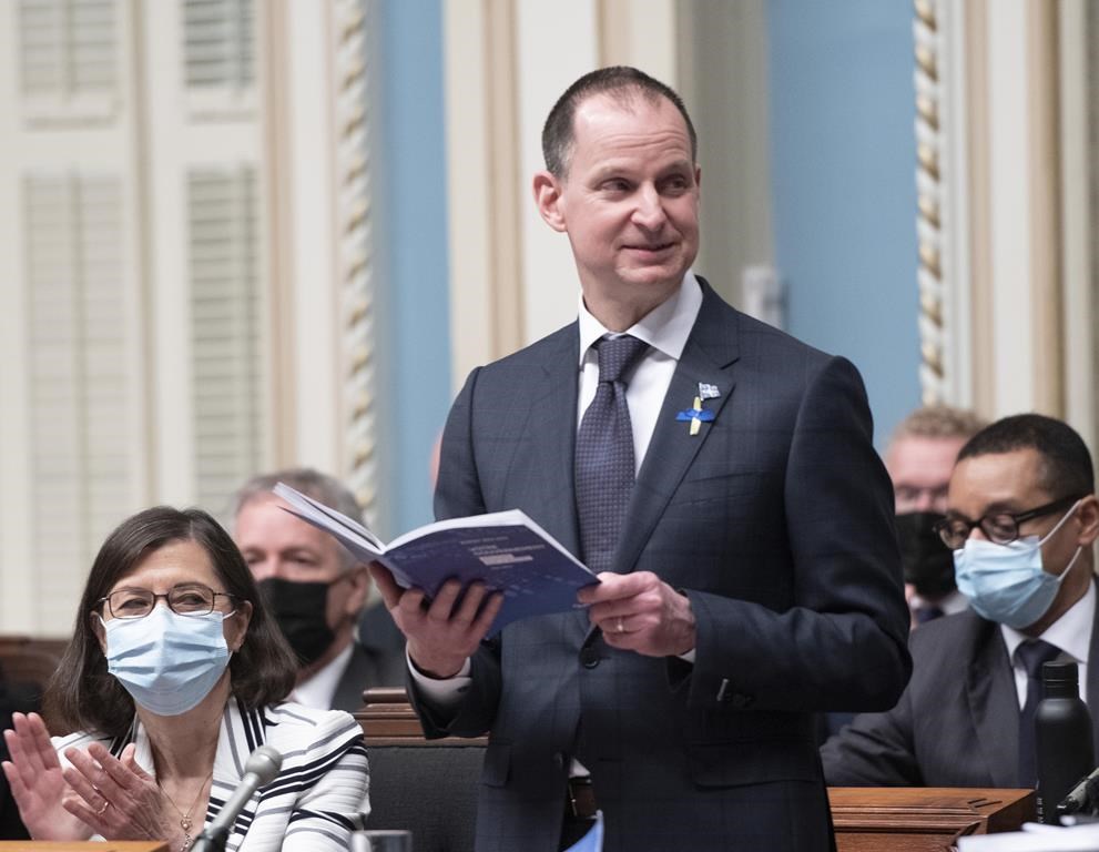 Budget Girard: qu’arrivera-t-il une fois les 500 $ dépensés? demandent les syndicats