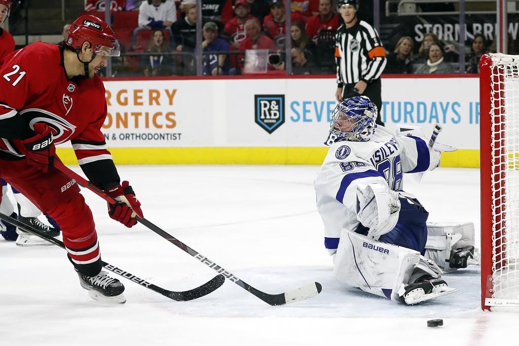 L’avantage numérique s’avère payant pour les Hurricanes qui l’emportent 3-2