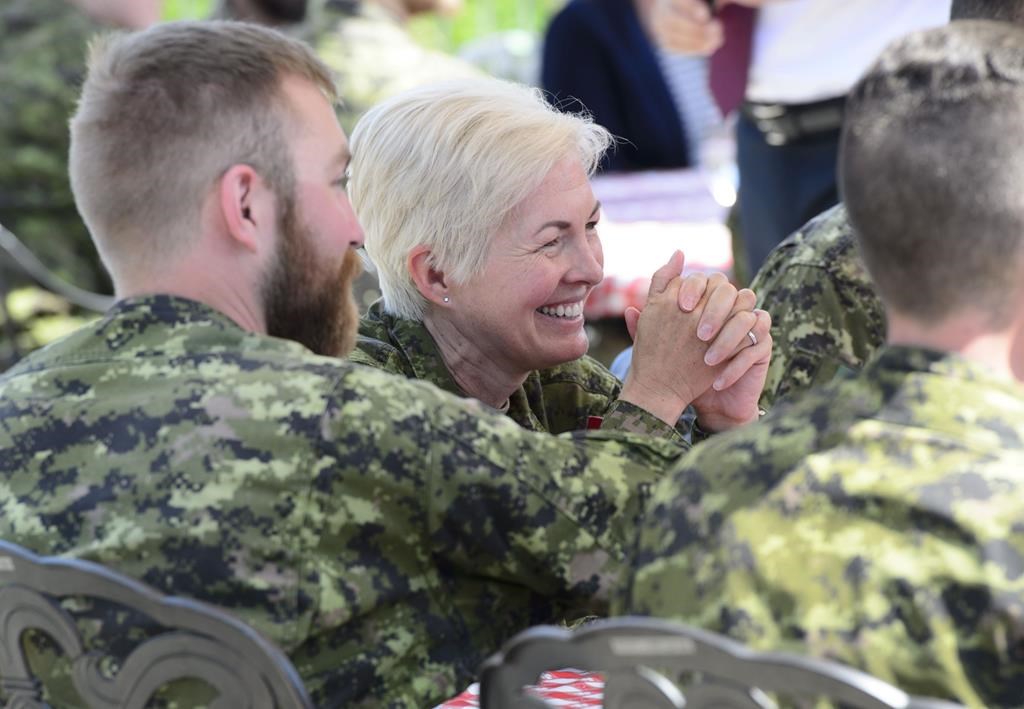 L’armée canadienne tente de changer sa culture interne pour attirer des recrues