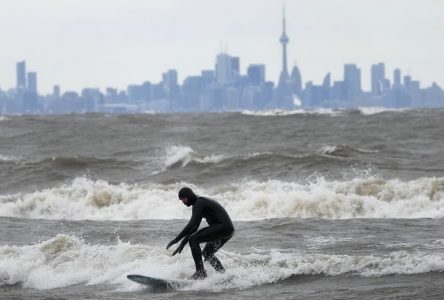 L’Ontario signale une hausse de 50 hospitalisations liées à la COVID-19