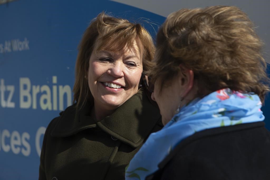 Le gouvernement ontarien lance un plan sanitaire «pour rester ouvert»