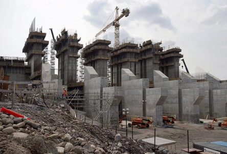 Muskrat Falls obtient de la CIBC un prêt de 1 G $, garanti par Ottawa