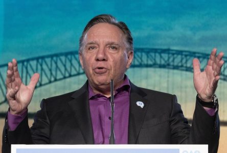 Campagne électorale 2022 de la CAQ: sous le signe de la continuité