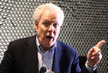 Course conservatrice: Jean Charest rendrait criminels les blocus