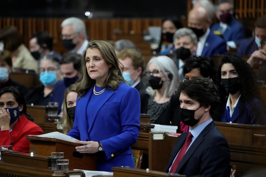 Budget 2022: 10 G $ pour le logement et des mesures pour réduire la spéculation