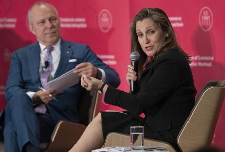 Freeland défend un budget «responsable» et porteur de «transition énergétique»