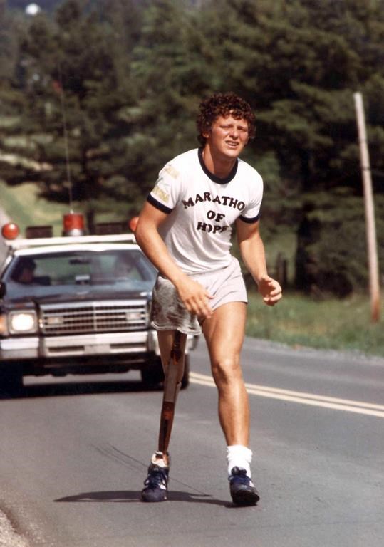 CB: dévoilement à Vancouver d’une plaque célébrant l’héritage métis de Terry Fox