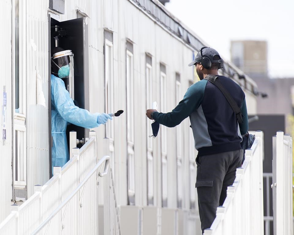 Un sondage suggère que le quart des Canadiens ont déjà contracté la COVID-19