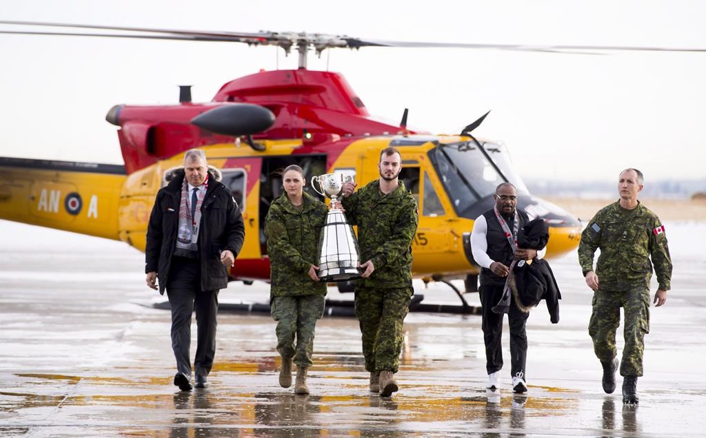 Un officier canadien faisant l’objet d’une enquête s’est rendu en Ukraine