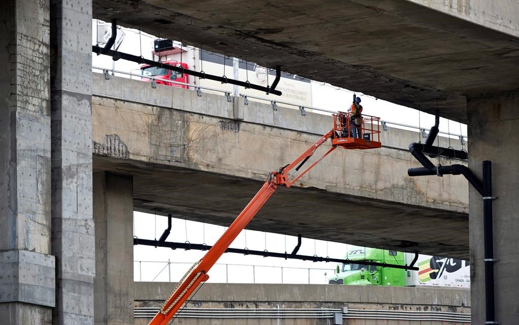 Grève des ingénieurs de l’État: «on les forme; ils partent», déplore le syndicat