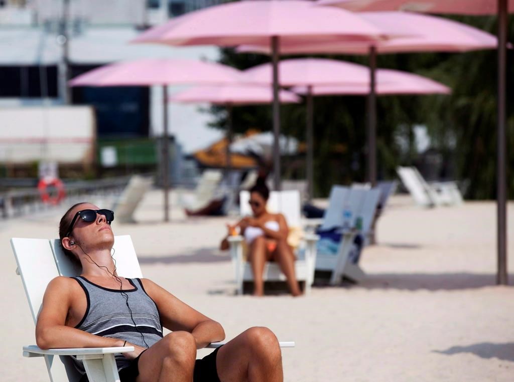 Dermatologie: campagne d’un mois au Canada sur la prudence au soleil