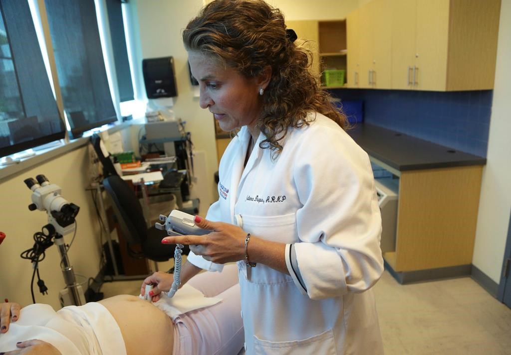 La pandémie a malmené la santé mentale des femmes enceintes, dit une étude