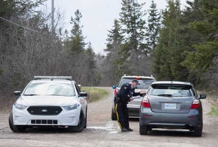 Tuerie en N.-É.: la GRC n’aurait même pas songé à émettre une alerte à la population