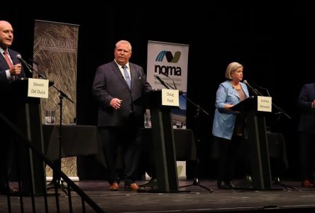 Un premier débat des chefs en Ontario, dans le nord de la province