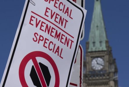 Avortement: manifestations de militants opposés et de partisans, jeudi, à Ottawa