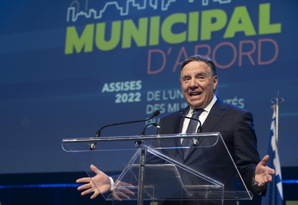 Legault aux maires: oui au droit de préemption et à l’expropriation