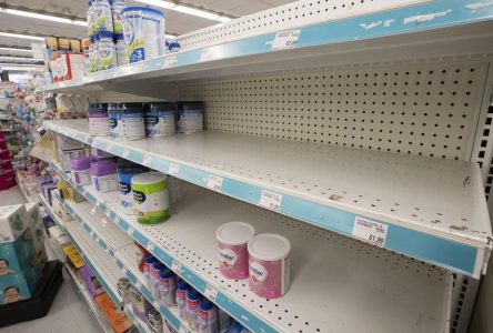 Canada: les achats de panique entraînent un manque de lait maternisé hypoallergénique