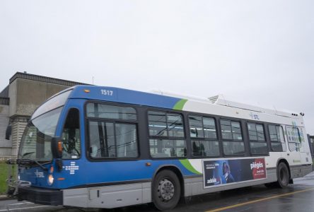 Les chauffeurs d’autobus de Laval entérinent l’entente de principe