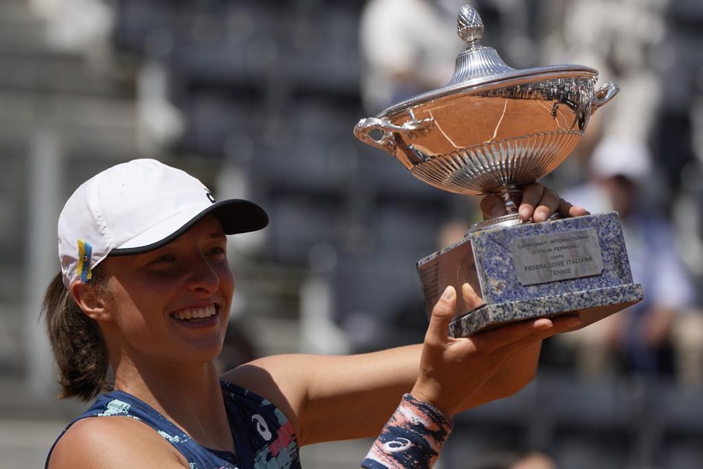 Swiatek abordera Roland-Garros gonflée à bloc, après avoir signé 28 victoires