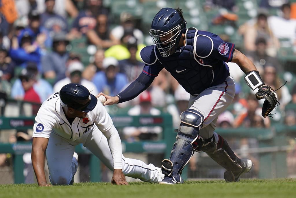 Les Twins octroient un contrat d’un an et 9 millions $US à Sanchez