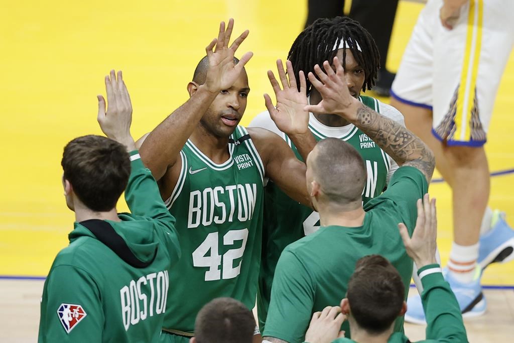 NBA: Boston entame la finale du bon pied grâce à 17 points d’affilée en fin de match