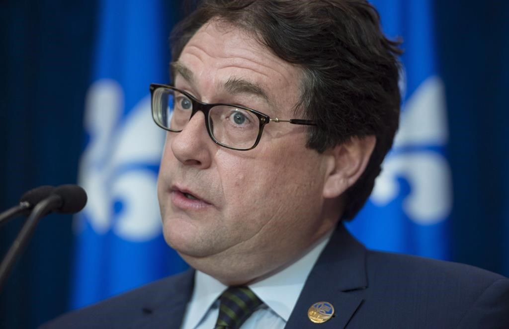 Animateur de radio et ex-ministre péquiste: Bernard Drainville candidat de la CAQ