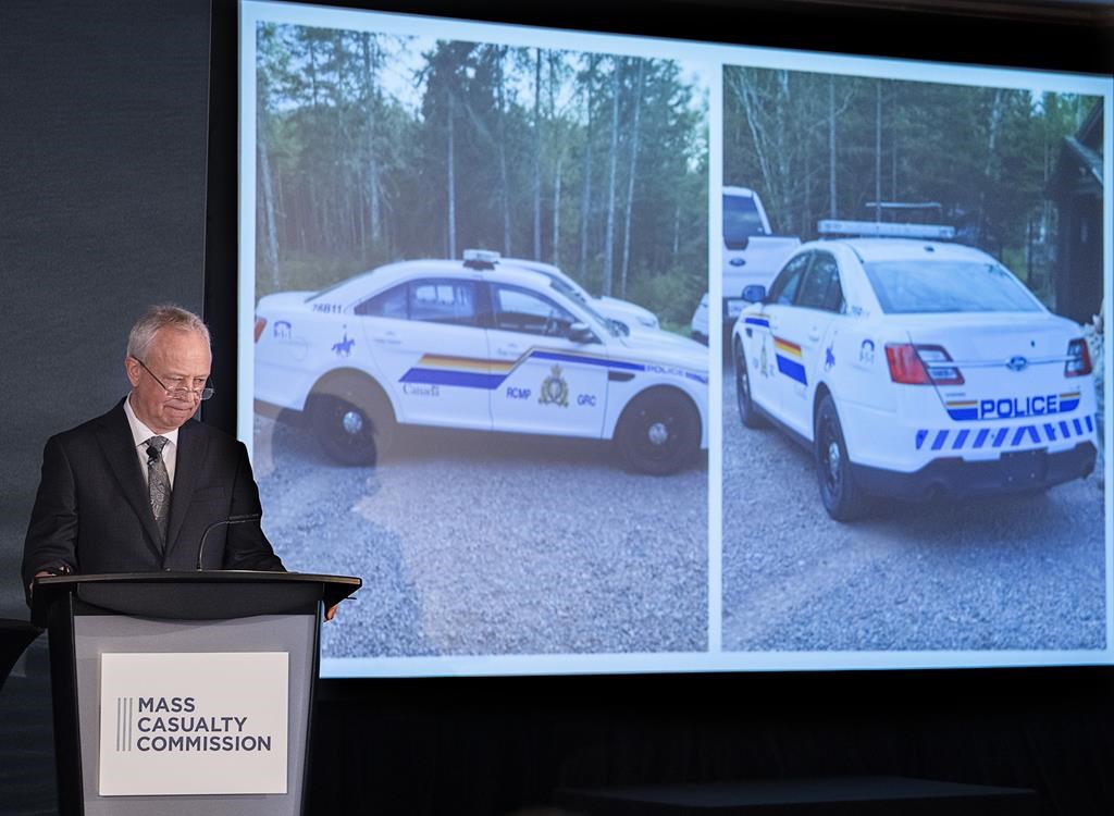 Tuerie en N.-É.: des courriels perdus et des alertes tardives de la GRC