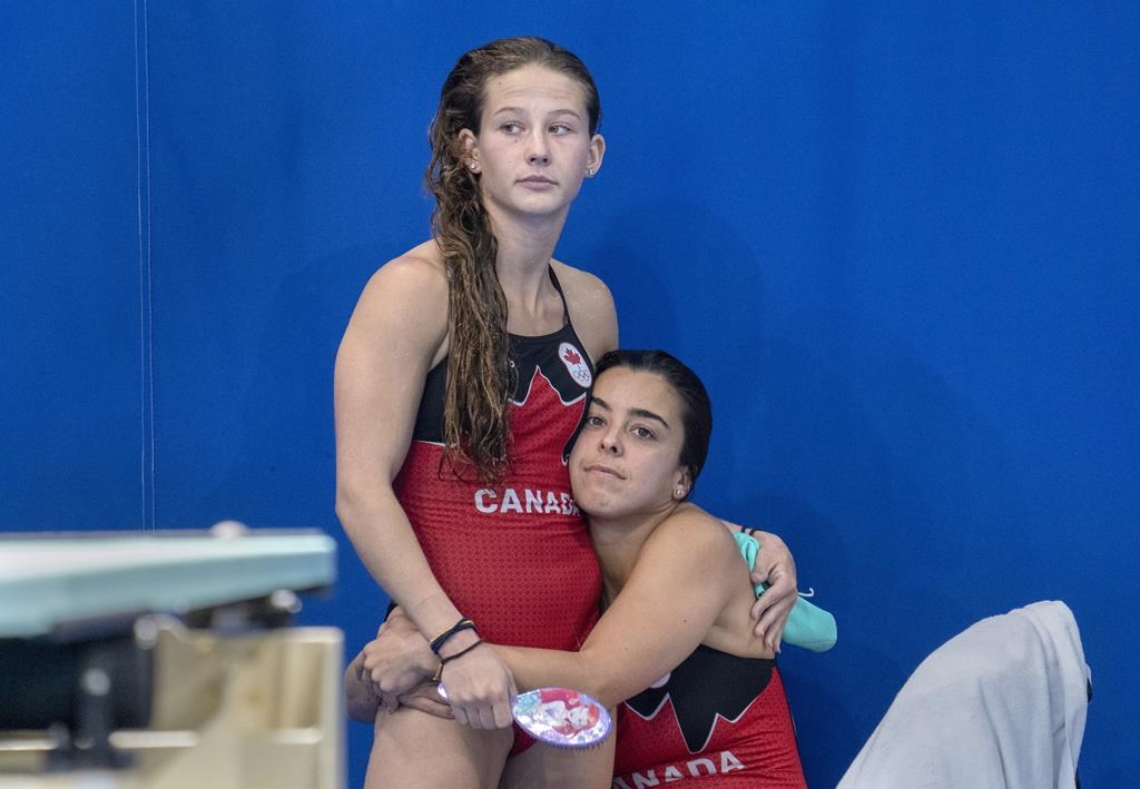 La plongeuse Caeli McKay récupère toujours d’une blessure, prouve sa résilience