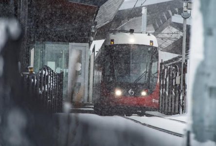 Début de l’enquête sur le train léger à Ottawa