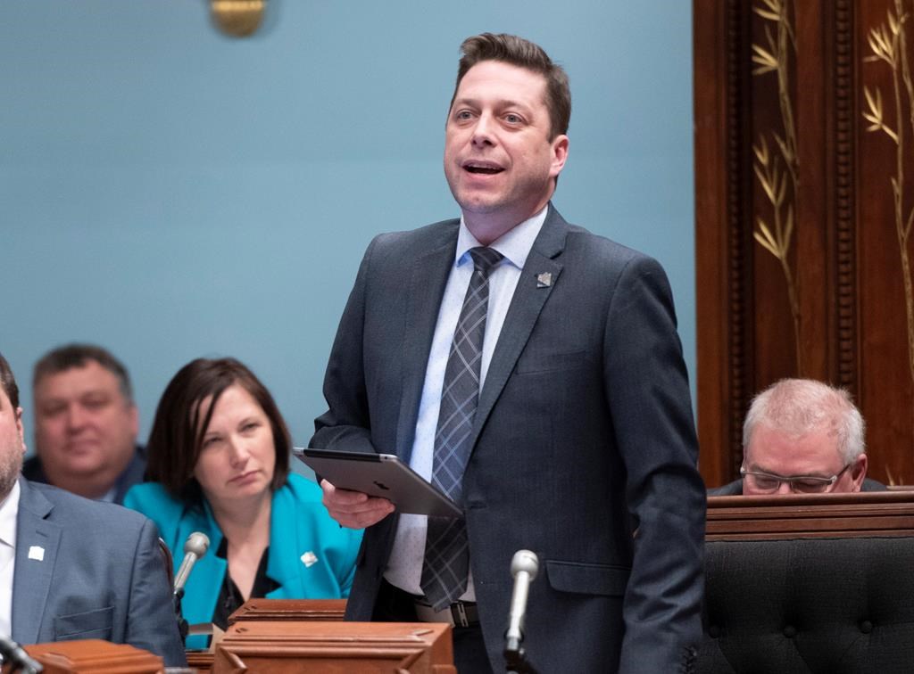 Autre coup dur pour le PQ: le député Martin Ouellet quitte la vie politique