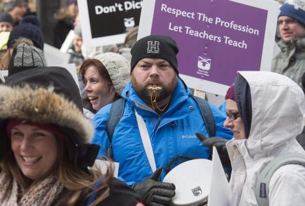 Loi inconstitutionnelle: les enseignants de la Nouvelle-Écosse évaluent leurs options