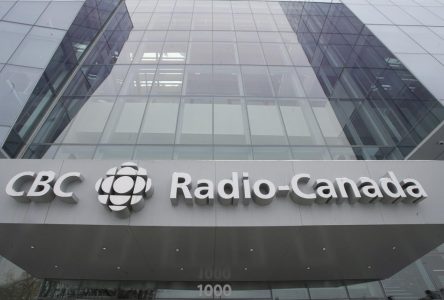 Alain Gravel et Radio-Canada devront verser 60 000 $ en dommages à Lee Lalli