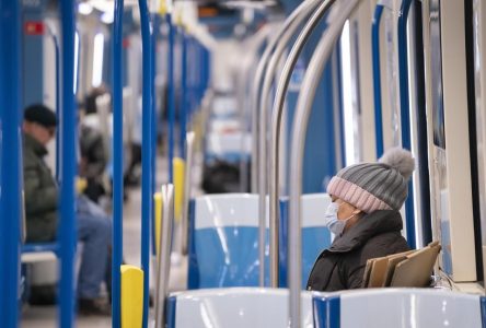 Le masque n’est plus obligatoire dans les transports en commun au Québec