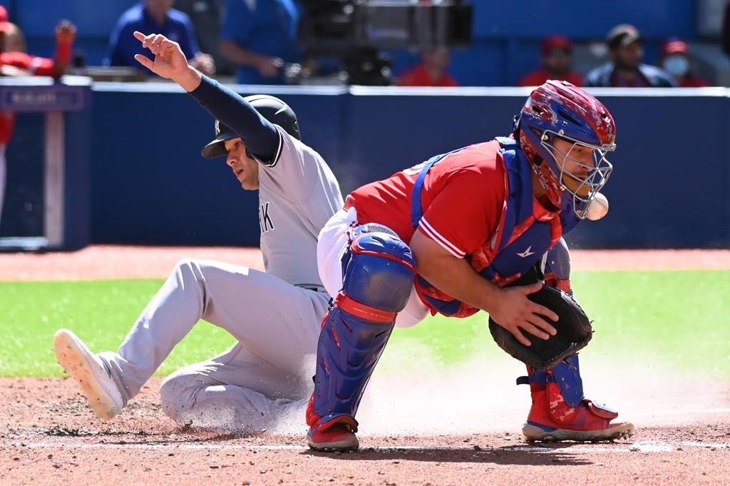 Hicks joue la différence dans un gain des Yankees aux dépens des Blue Jays