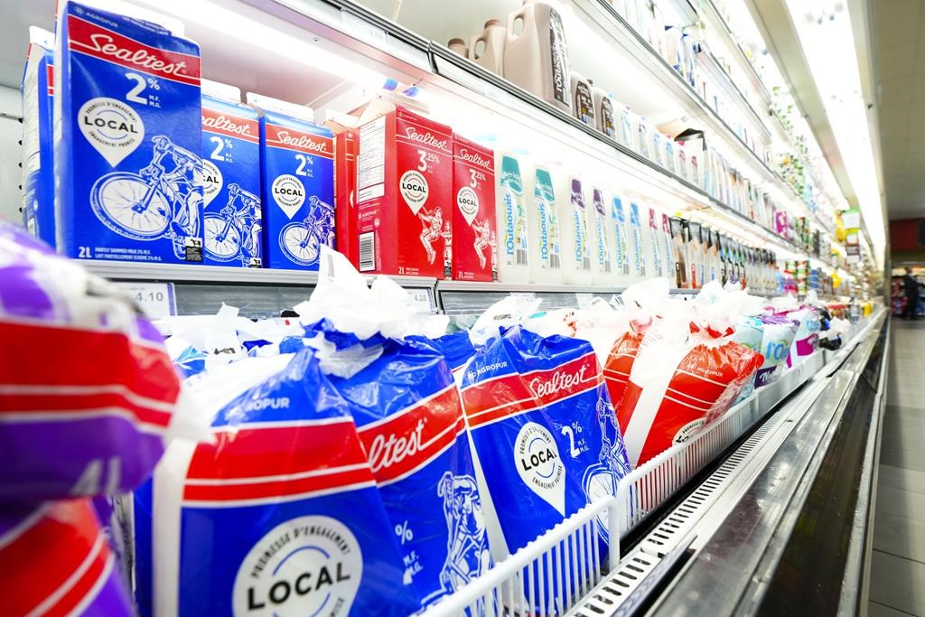 Le prix du lait grimpera pour une deuxième fois cette année, de 2 cents le litre