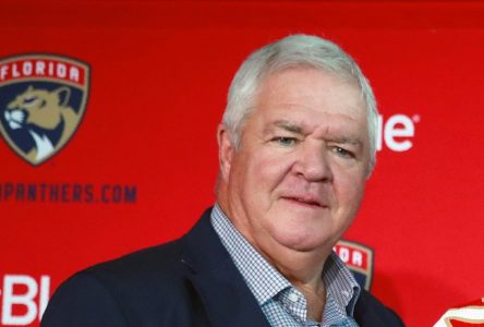 Dale Tallon se joint aux Canucks à titre de recruteur professionnel et conseiller