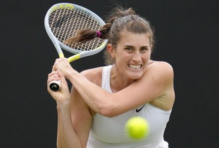 Rebecca Marino cède deux bris en fin de match et s’incline à Wimbledon