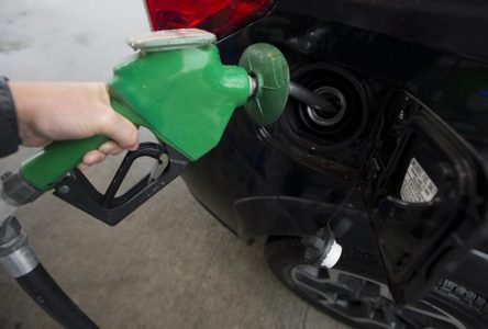 Ottawa reporte d’un an les nouvelles normes d’émissions d’essence et de diesel