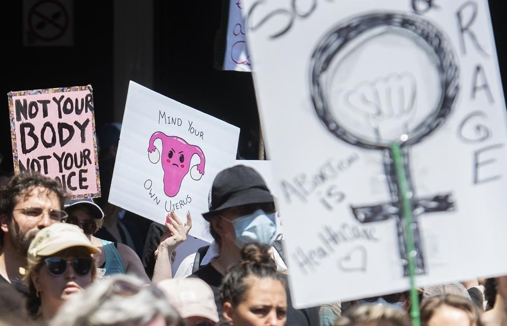 Renversement de Roe v. Wade: verra-t-on du «tourisme de l’avortement» au Canada?